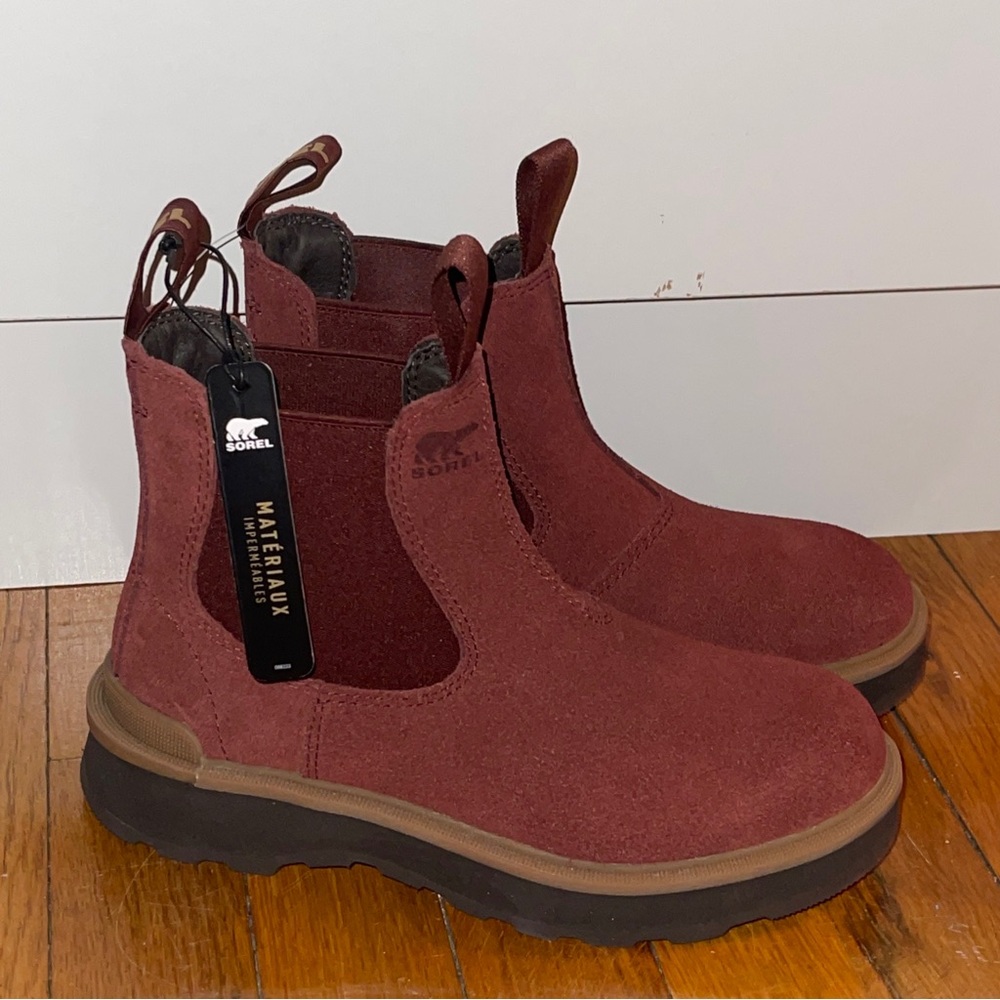 Sorel women hi-line chelsea boot in Spice/Blackened Brown-Sz 5-Waterproof, Suede